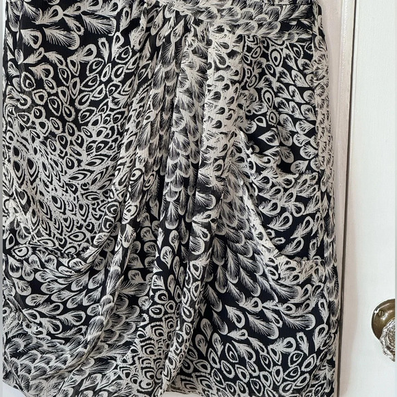 Max and  Cleo Womens One Shoulder Sheath Cocktail Dress Ruched Black Size 6 sexy - Picture 6 of 13